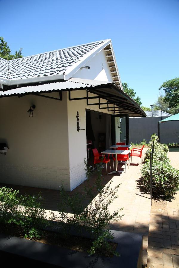 Ena Guesthouse Johannesburg Exterior foto