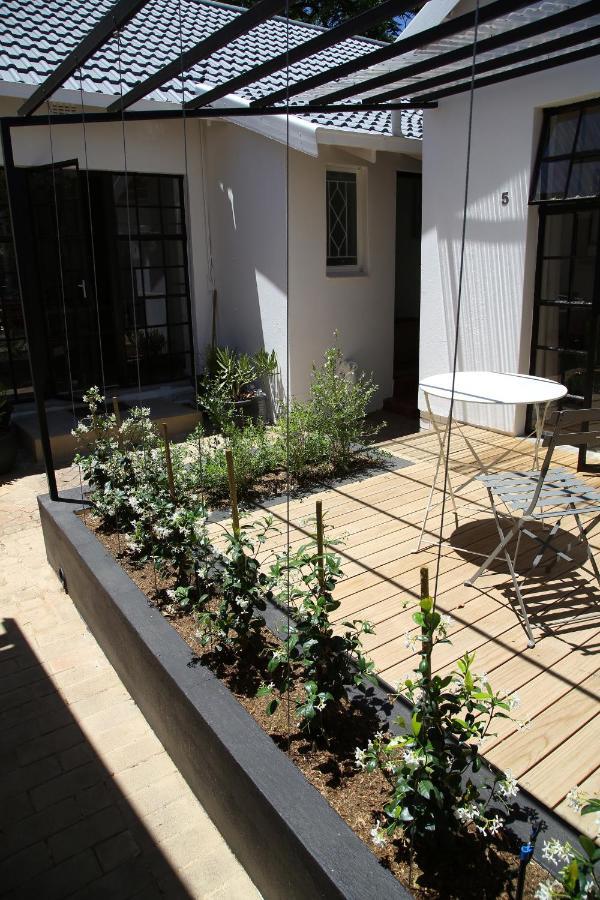 Ena Guesthouse Johannesburg Exterior foto